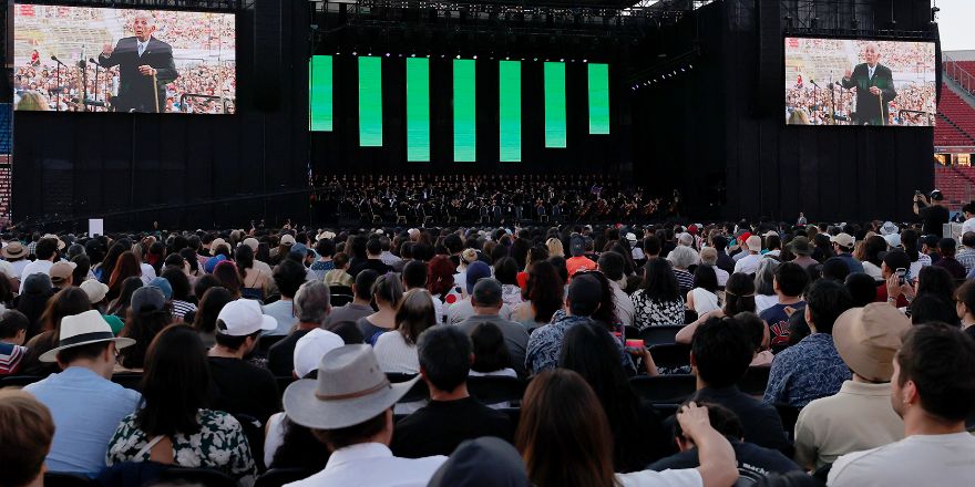 U. de Chile y sus elencos artísticos regresan al Estadio Nacional con “Carmina Burana”